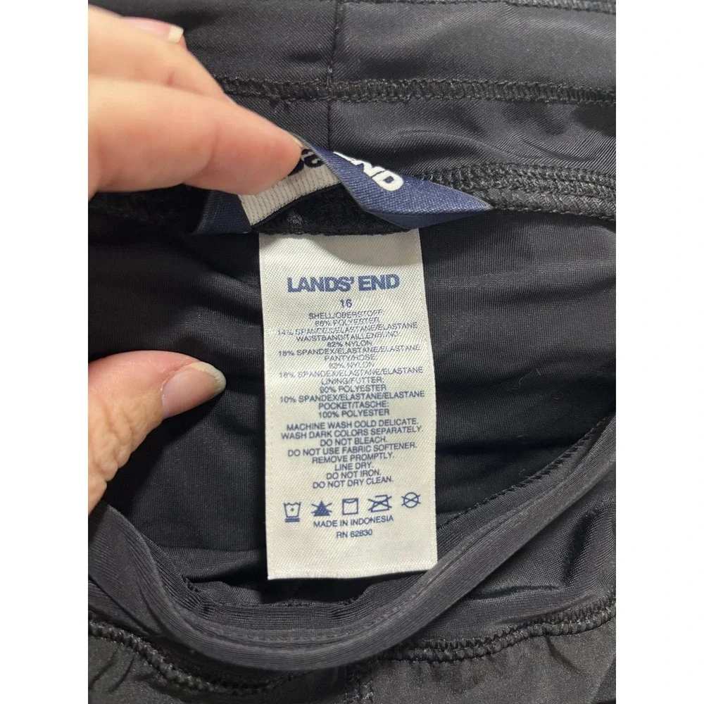 Lands End brand lands